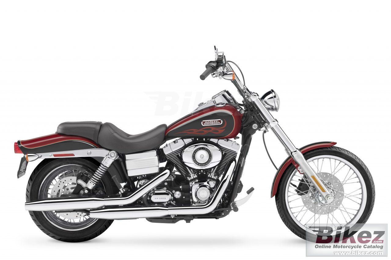 Big Harley-Davidson fxdwg dyna wide glide picture and wallpaper from Bikez.com